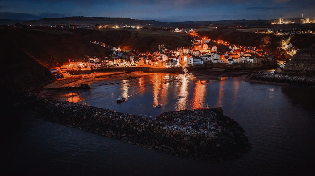coastal town mystery setting
