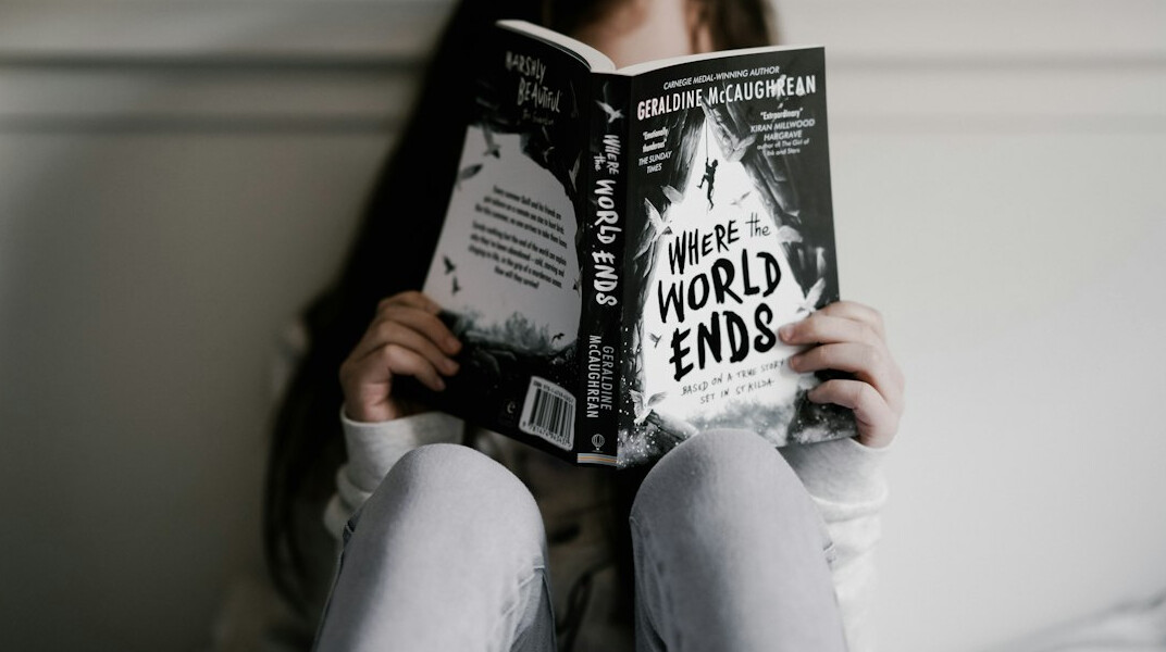 author writing thriller