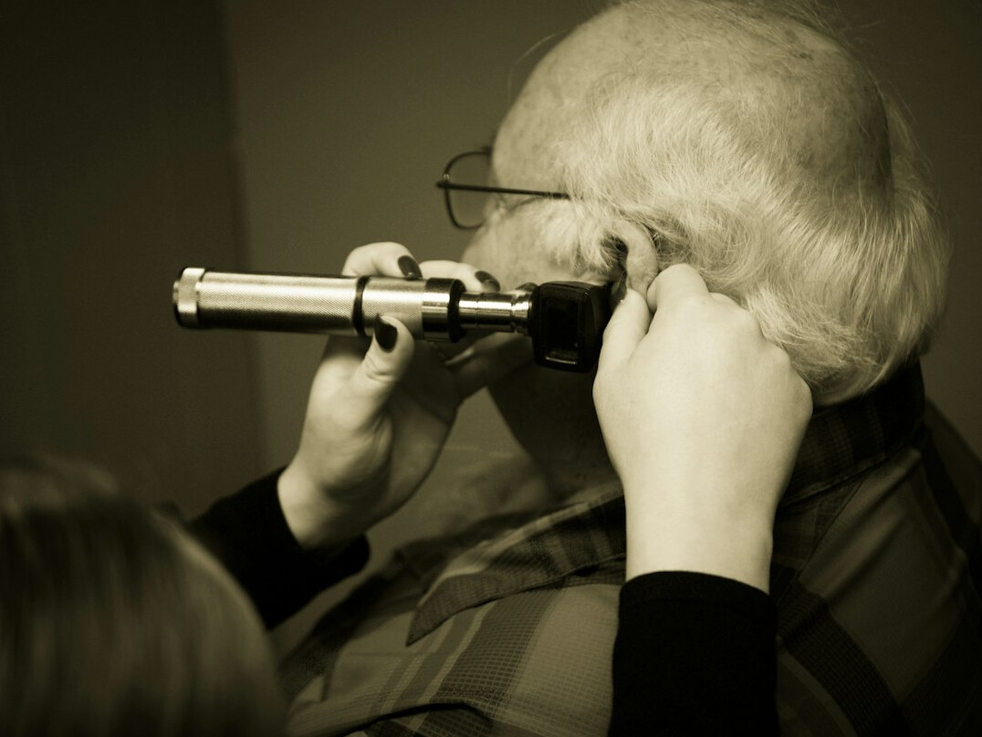 detective investigating clues